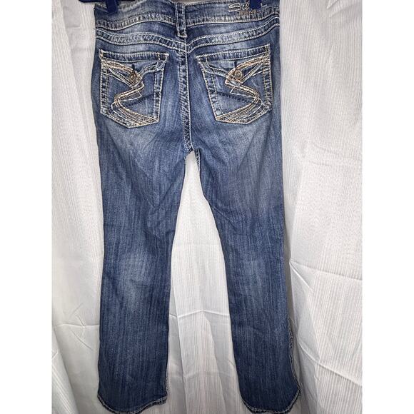 Silver Suki Surplus Jeans Women’s Sz 28/32 - Boot Cut, Medium Wash, Faded & Worn - Picture 1 of 11